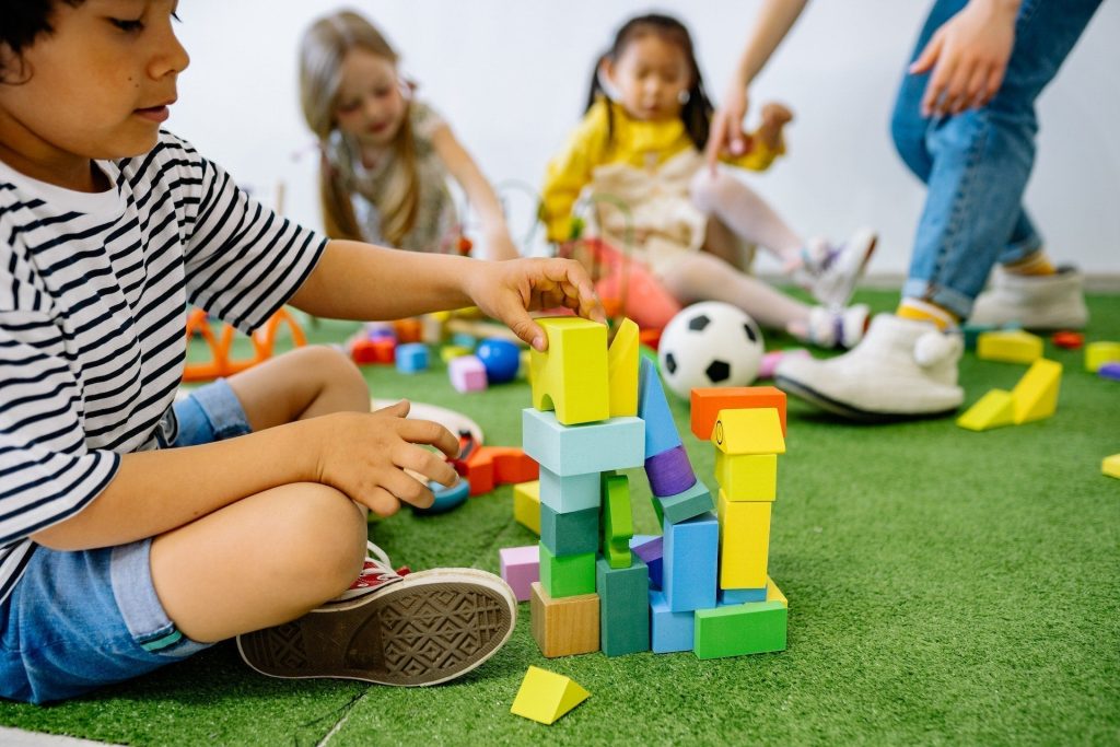 What Toys Could a Preschooler Play With